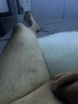 Snapshot of alrume49big chatting on 4, 3, 2025 alrume49big online show from 4, 3, 2025