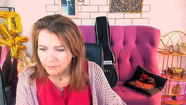 NicoleHitman online show from 16, 9, 2025