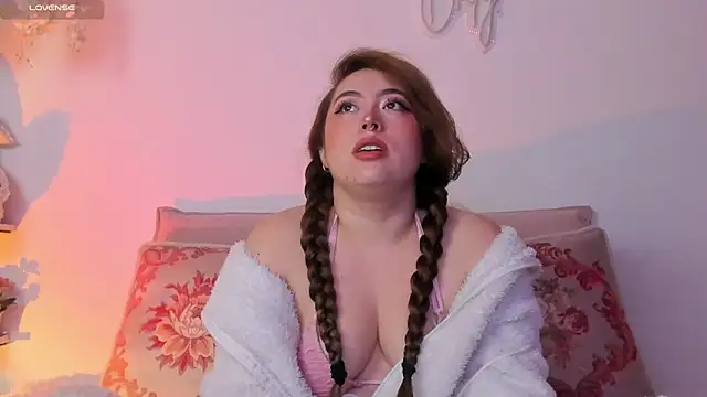 julieta cooper20 online show from 8, 10, 2025