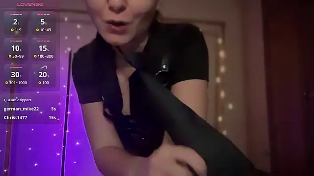 lanaloulou online show from 2, 10, 2025