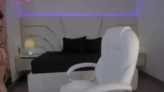 Violeta-Marquez online show from 7, 3, 2025