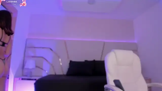 Violeta-Marquez online show from 14, 3, 2025