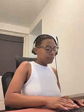 Melia Rayne online show from 5, 6, 2026