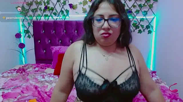 Snapshot of Anny__cute chatting on 12, 3, 2025 Anny  cute online show from 12, 3, 2025