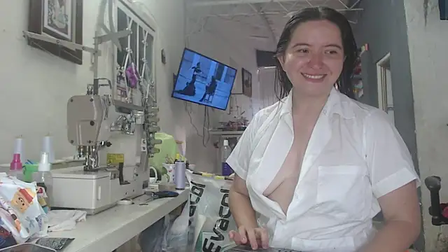 Snapshot of abbydirtys chatting on 22, 11, 2025 abbydirtys online show from 22, 11, 2025