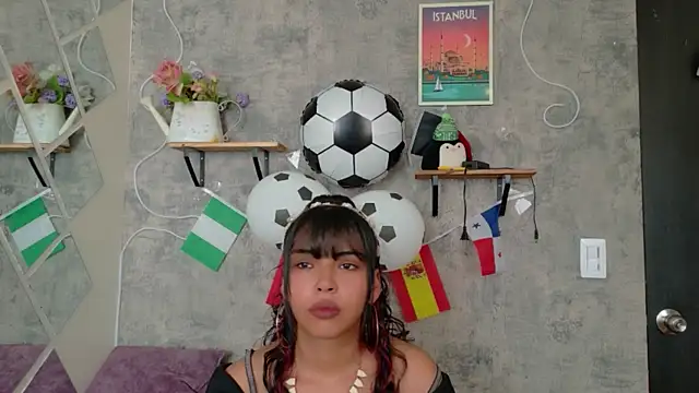 Snapshot of Devil_AliceXo chatting on 9, 7, 2026 Devil AliceXo online show from 9, 7, 2026