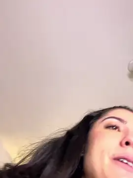 isabella winkler online show from 6, 1, 2026