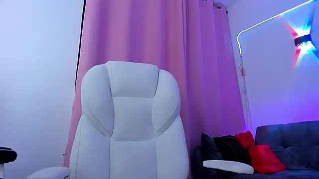 gaaby foxx online show from 11, 9, 2025