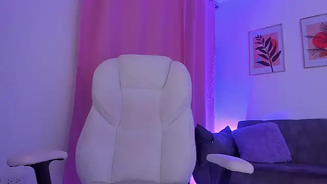 gaaby foxx online show from 4, 2, 2026