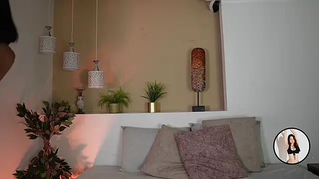 alison222  online show from 5, 11, 2025