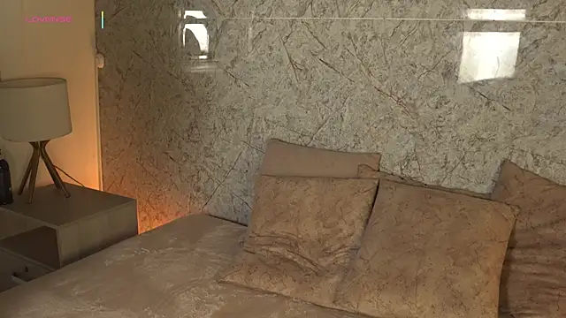 alison222  online show from 4, 2, 2026