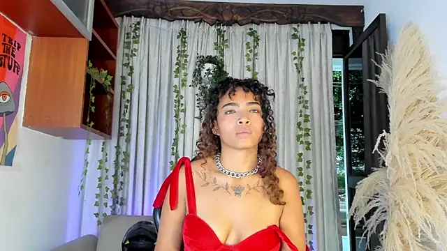 SarahLynn7 online show from 28, 3, 2026