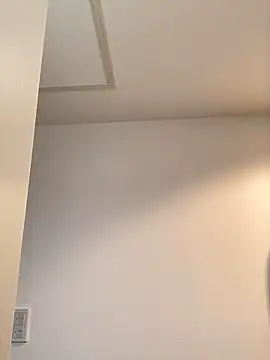 waka3232 online show from 10, 10, 2025