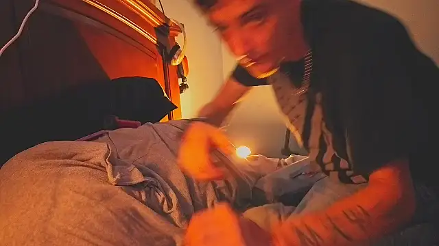 Ilovepussy1911 online show from 29, 4, 2026