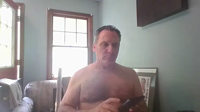 Snapshot of HunkofRock chatting on 29, 4, 2026 HunkofRock online show from 29, 4, 2026