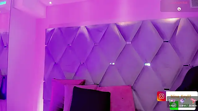 Nina Keyli online show from 15, 12, 2025