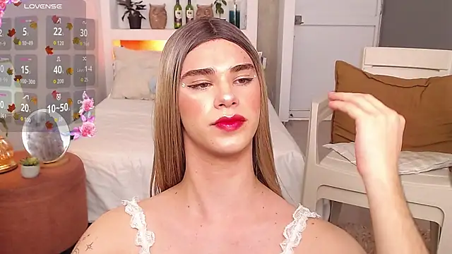 Snapshot of juanes_puthee chatting on 23, 11, 2025 juanes puthee online show from 23, 11, 2025