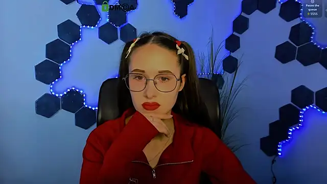 Snapshot of mona_cloud chatting on 13, 5, 2026 mona cloud online show from 13, 5, 2026