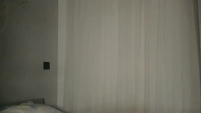 Snapshot of belle_ame chatting on 4, 11, 2025 belle ame online show from 4, 11, 2025