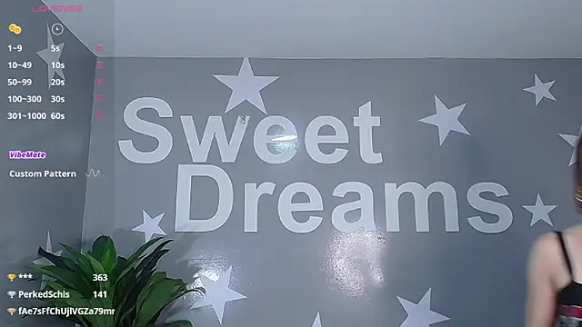 Snapshot of emma_wockll_t chatting on 12, 10, 2025 emma wockll t online show from 12, 10, 2025