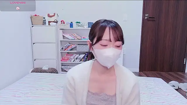 Snapshot of Rodrigues_Lucas chatting on 28, 2, 2026 Rodrigues Lucas online show from 28, 2, 2026