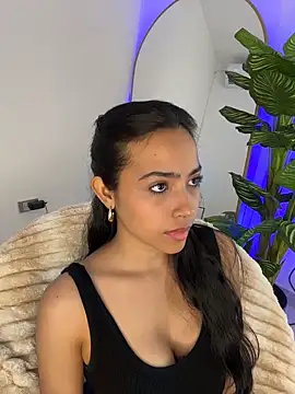 Snapshot of _Emily_Thompson_ chatting on 19, 6, 2026 Emily Thompson online show from 19, 6, 2026