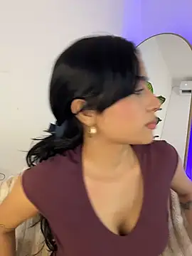 Snapshot of _Emily_Thompson_ chatting on 1, 7, 2026 Emily Thompson online show from 1, 7, 2026
