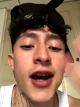 troy rouge online show from 9, 10, 2025