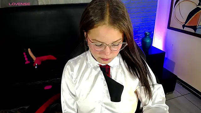 Snapshot of vella_sex chatting on 22, 11, 2025 vella sex online show from 22, 11, 2025