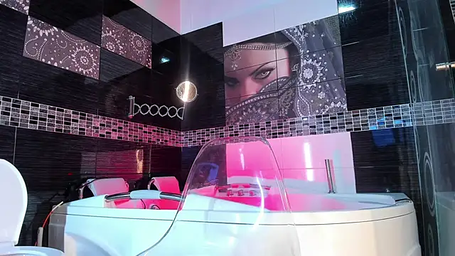 Snapshot of Small_Hot19 chatting on 29, 10, 2025 Small Hot19 online show from 29, 10, 2025