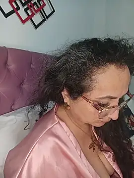 AlessandraLeroy online show from 21, 5, 2026