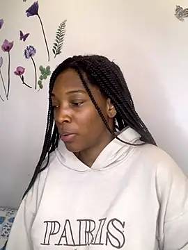 Snapshot of Nahomy_gree chatting on 2, 12, 2025 Nahomy gree online show from 2, 12, 2025