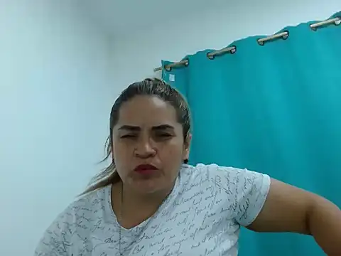 Milena Foox online show from 18, 12, 2025