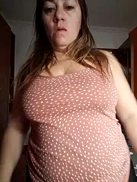 Snapshot of Luna-nevada chatting on 8, 10, 2025 Luna-nevada online show from 8, 10, 2025