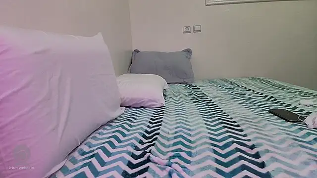 Snapshot of queen_belisima1 chatting on 23, 10, 2025 queen belisima1 online show from 23, 10, 2025