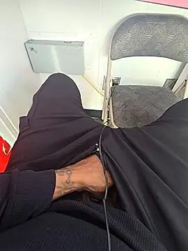 Snapshot of Gotabodiee chatting on 27, 11, 2025 Gotabodiee online show from 27, 11, 2025