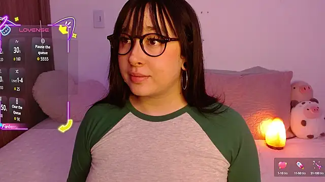 Snapshot of Oliviargf chatting on 13, 9, 2025 Oliviargf online show from 13, 9, 2025