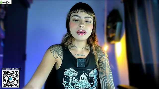 Snapshot of sofiafenty chatting on 25, 11, 2025 sofiafenty online show from 25, 11, 2025