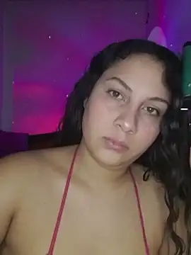 esmeralda jadees online show from 9, 3, 2025