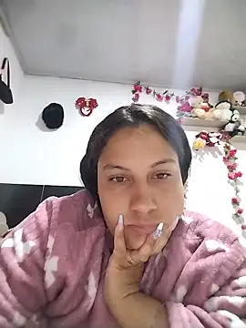 esmeralda jadees online show from 7, 6, 2026