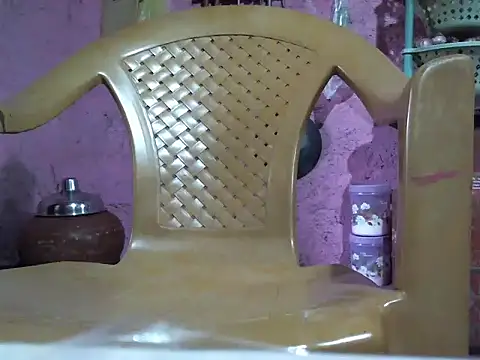 Snapshot of himvilohi08 chatting on 23, 11, 2025 himvilohi08 online show from 23, 11, 2025