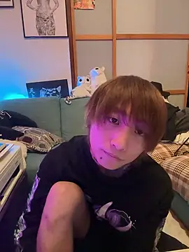 Snapshot of ryokunero chatting on 3, 10, 2025 ryokunero online show from 3, 10, 2025