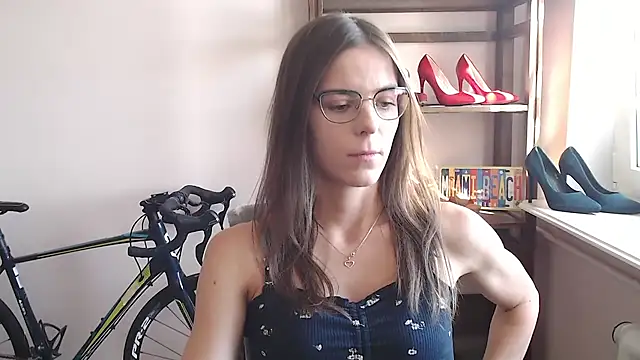 love megi online show from 21, 4, 2026