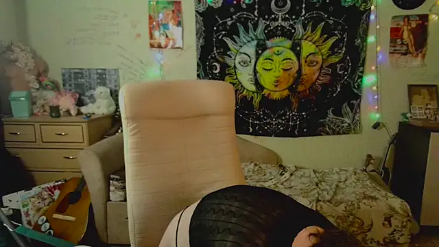 Snapshot of Lil_foxxx chatting on 26, 9, 2025 Lil foxxx online show from 26, 9, 2025