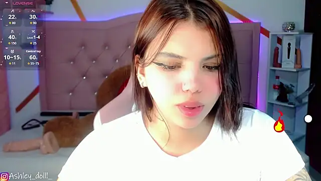 Snapshot of Ashley_dolll chatting on 23, 9, 2025 Ashley dolll online show from 23, 9, 2025
