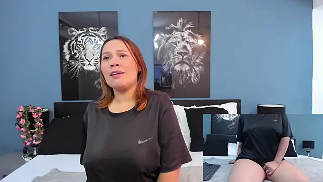 Snapshot of SophiaQueens chatting on 9, 2, 2026 SophiaQueens online show from 9, 2, 2026