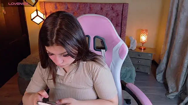 Snapshot of sweet__thang chatting on 29, 10, 2025 sweet thang online show from 29, 10, 2025