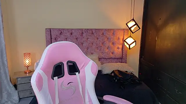 Snapshot of sweet__thang chatting on 9, 11, 2025 sweet thang online show from 9, 11, 2025