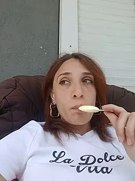 Snapshot of laprincesa2punto0 chatting on 30, 5, 2026 laprincesa2punto0 online show from 30, 5, 2026