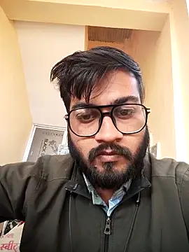 Snapshot of mpaale11 chatting on 13, 11, 2025 mpaale11 online show from 13, 11, 2025